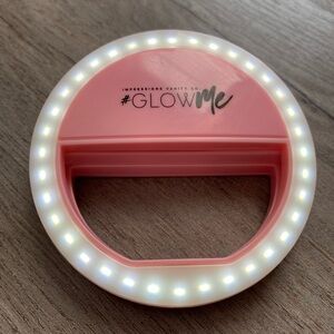 Impressions Vanity GlowMe Pink Selfie Ring Light